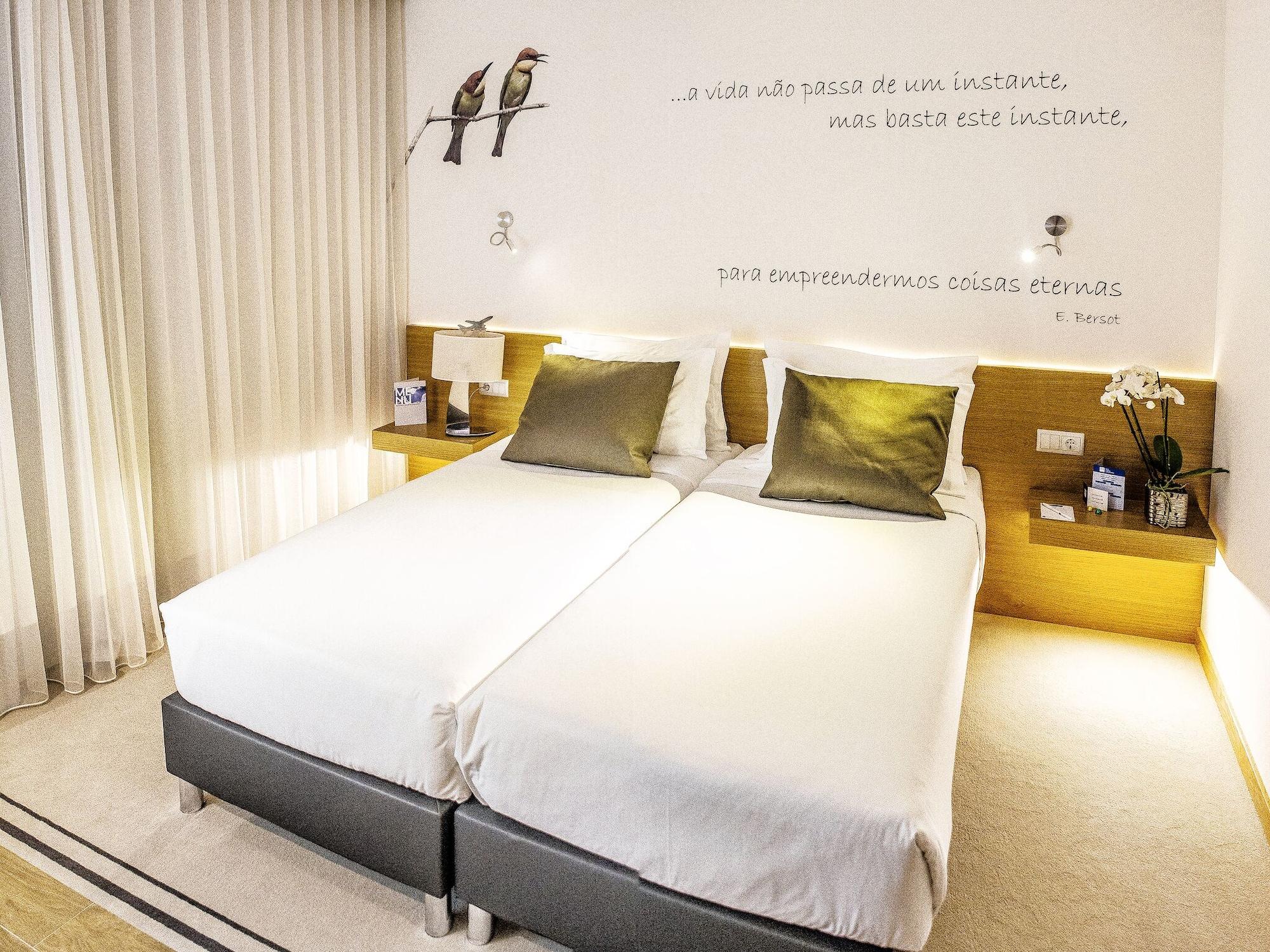 Tryp By Wyndham Leiria Hotel Exterior photo